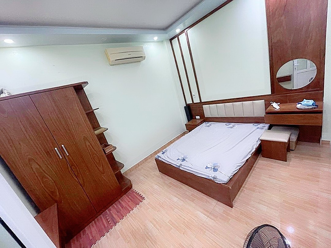 Bán nhà khu phân lô 654 Ngô Gia Tự, 40m 4 tầng ô.tô đỗ cửa GIÁ 3.6 tỉ 13946760