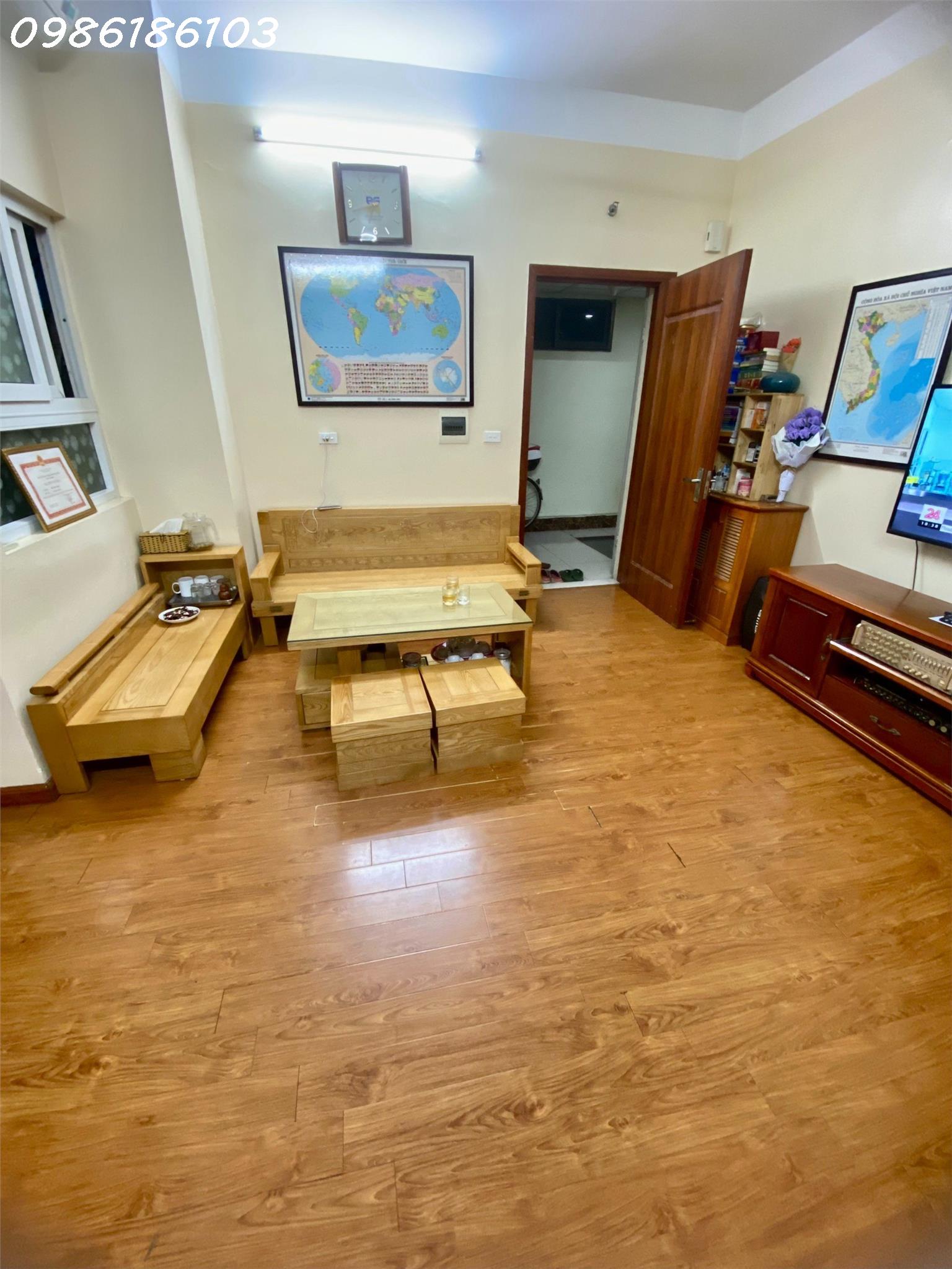 Bán căn hộ chung cư 2PN trong ngõ 214 Nguyễn Xiển, Thanh Xuân. 13948342