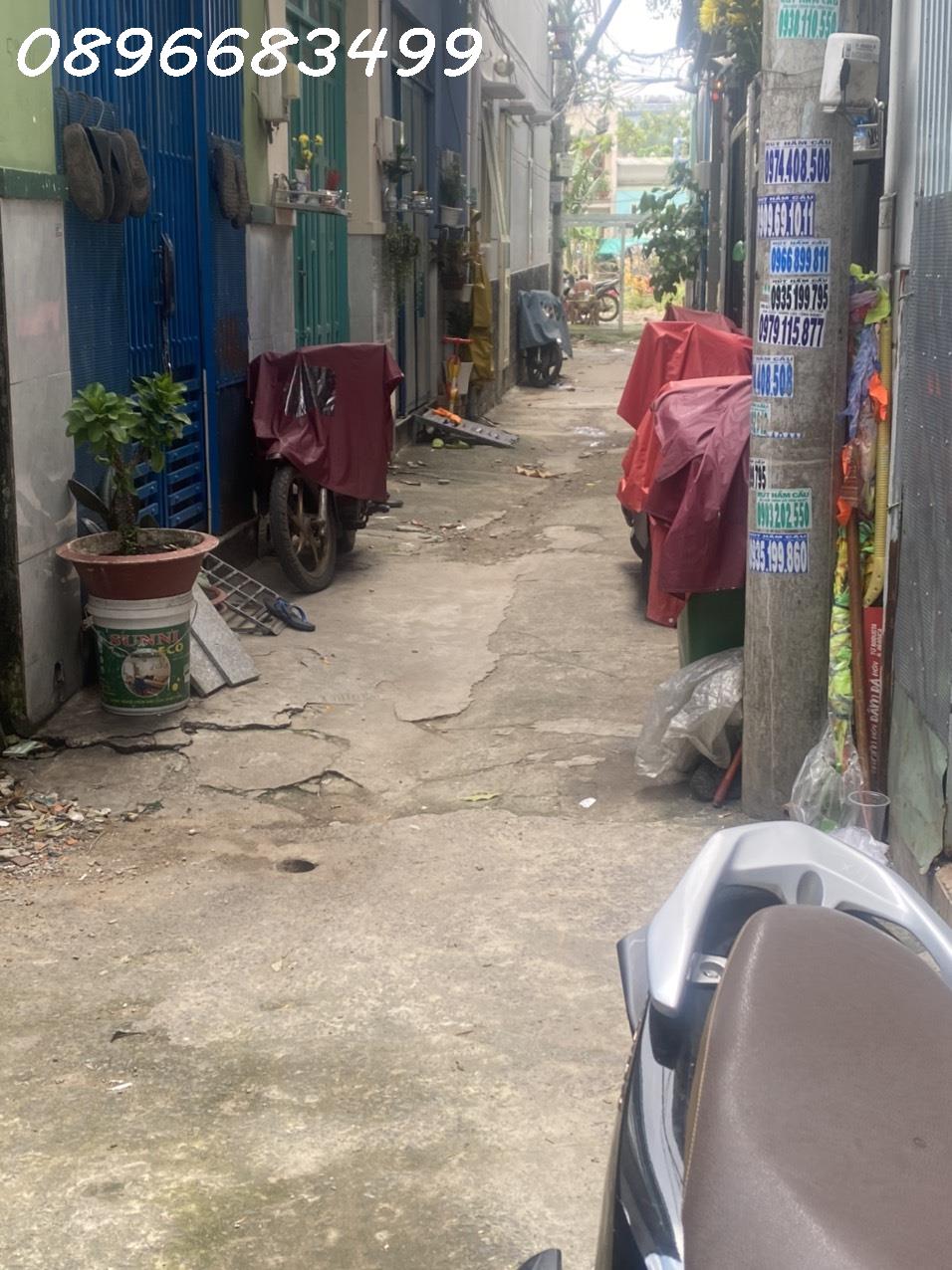 Chính chủ cần tiền nên cần bán nhà cấp 4 gần TTTM GIGAMALL Phạm Văn Đồng. 13950414