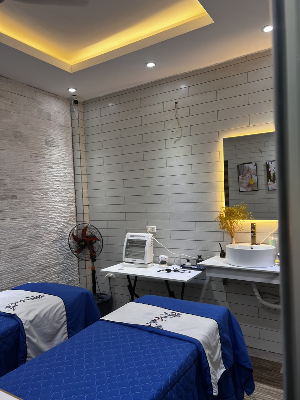 CHO THUÊ HOẶC SANG NHƯỢNG SPA Địa chỉ: Đầu ngõ 16 Trúc Khê, Láng Hạ, Đống Đa, Hà Nội 13955097