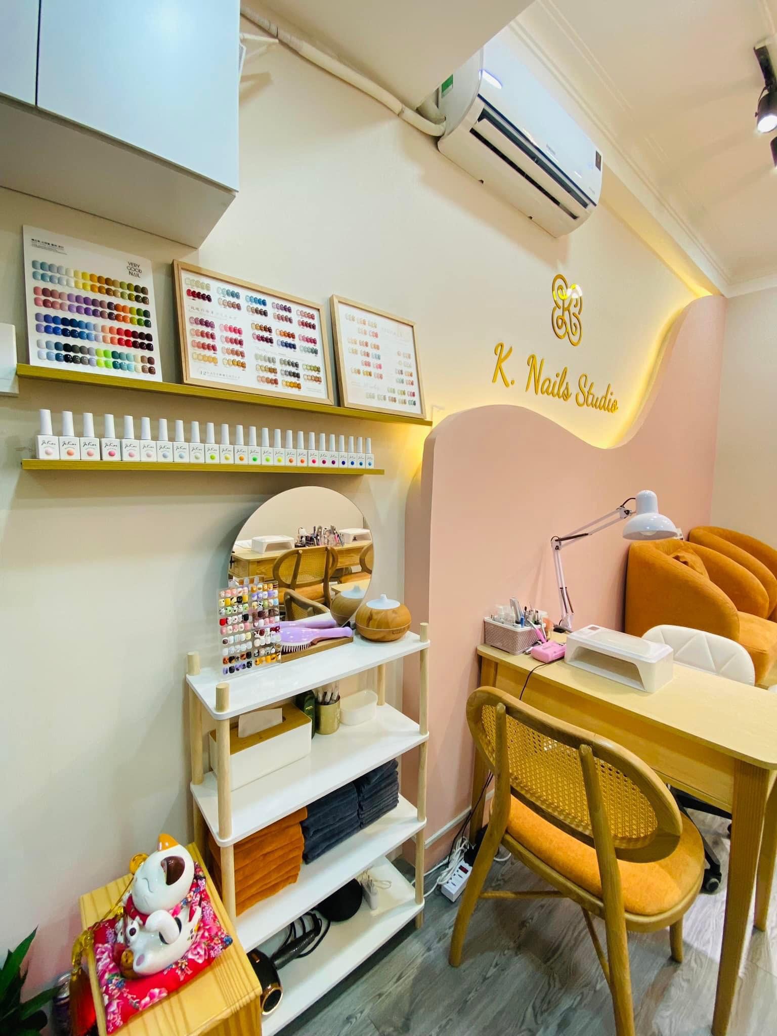 SANG NHƯỢNG TIỆM NAIL TRUNG TÂM QUẬN 1 13964392