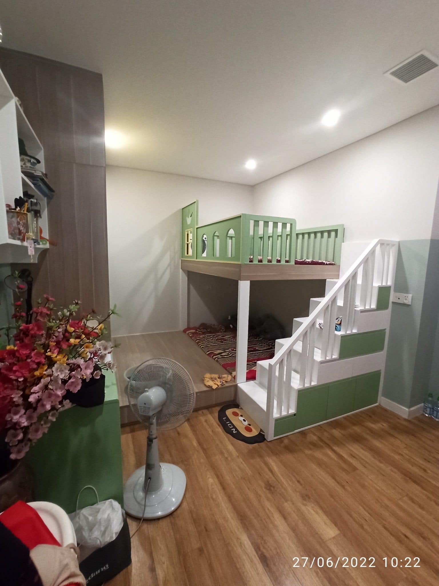 Bán nhanh căn hộ The Legend Tower Nguyễn Tuân khu vực trung tâm 2PN Full NT hướng ĐN Giá 4.45 tỷ 13966911