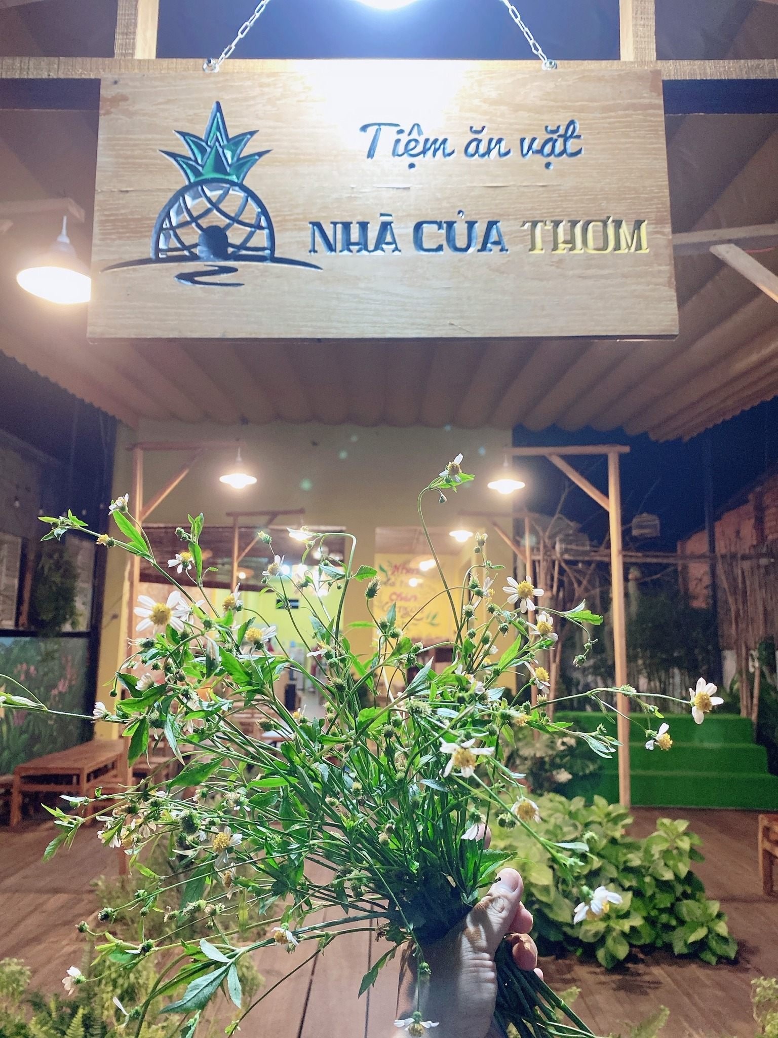 SANG NHƯỢNG TIỆM ĂN VẶT ĐỊA CHỈ HẺM 53, ĐƯỜNG 53, ĐIỆN BIÊN PHÚ, NINH THỌ, NINH SƠN, TÂY NINH 13967226