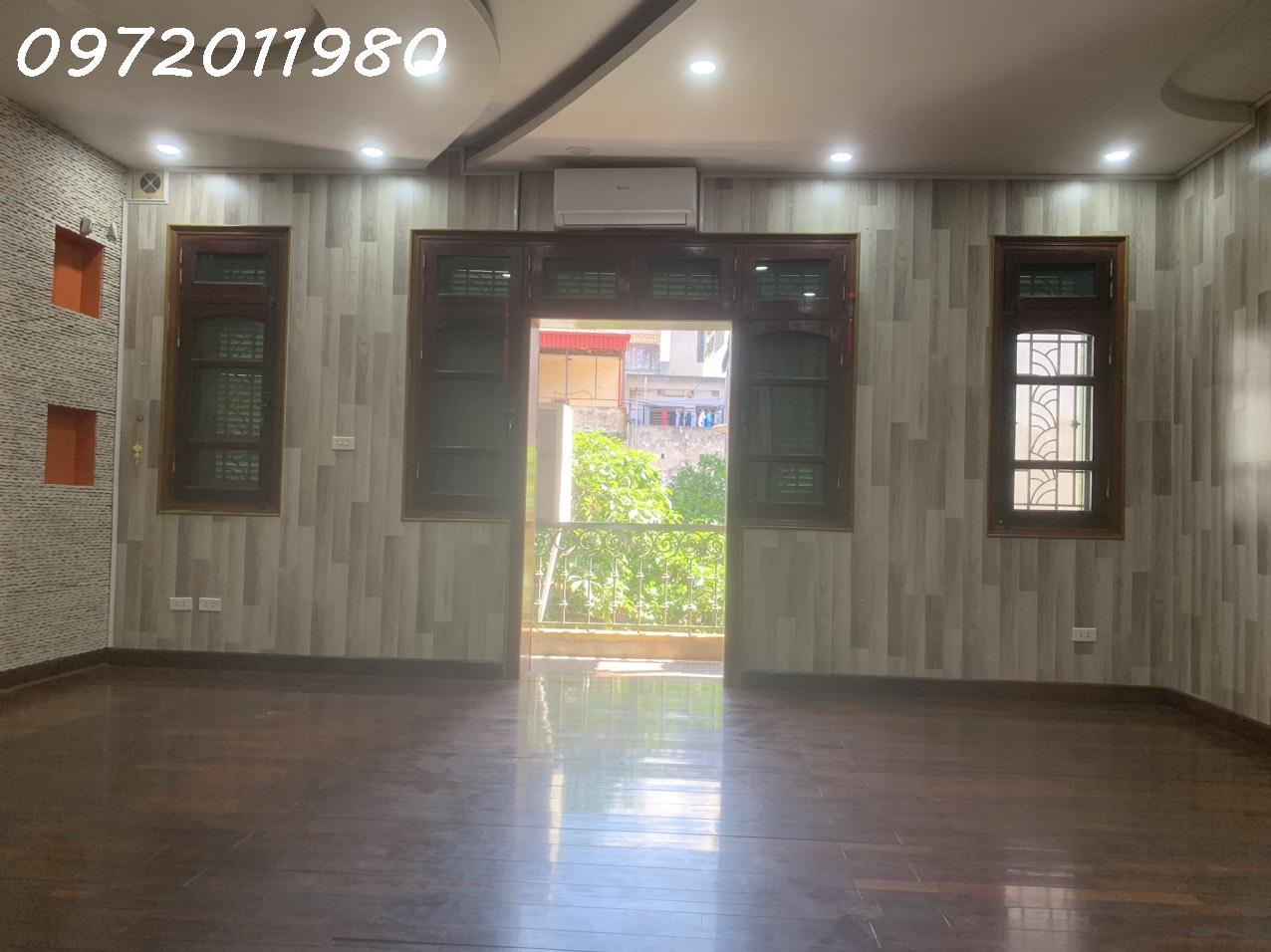 Chính chủ Cho thuê  phòng số 12 ngõ 143 đường Nguyễn Ngọc Vũ  Trung Hòa ,Cầu Giấy HN 13969885