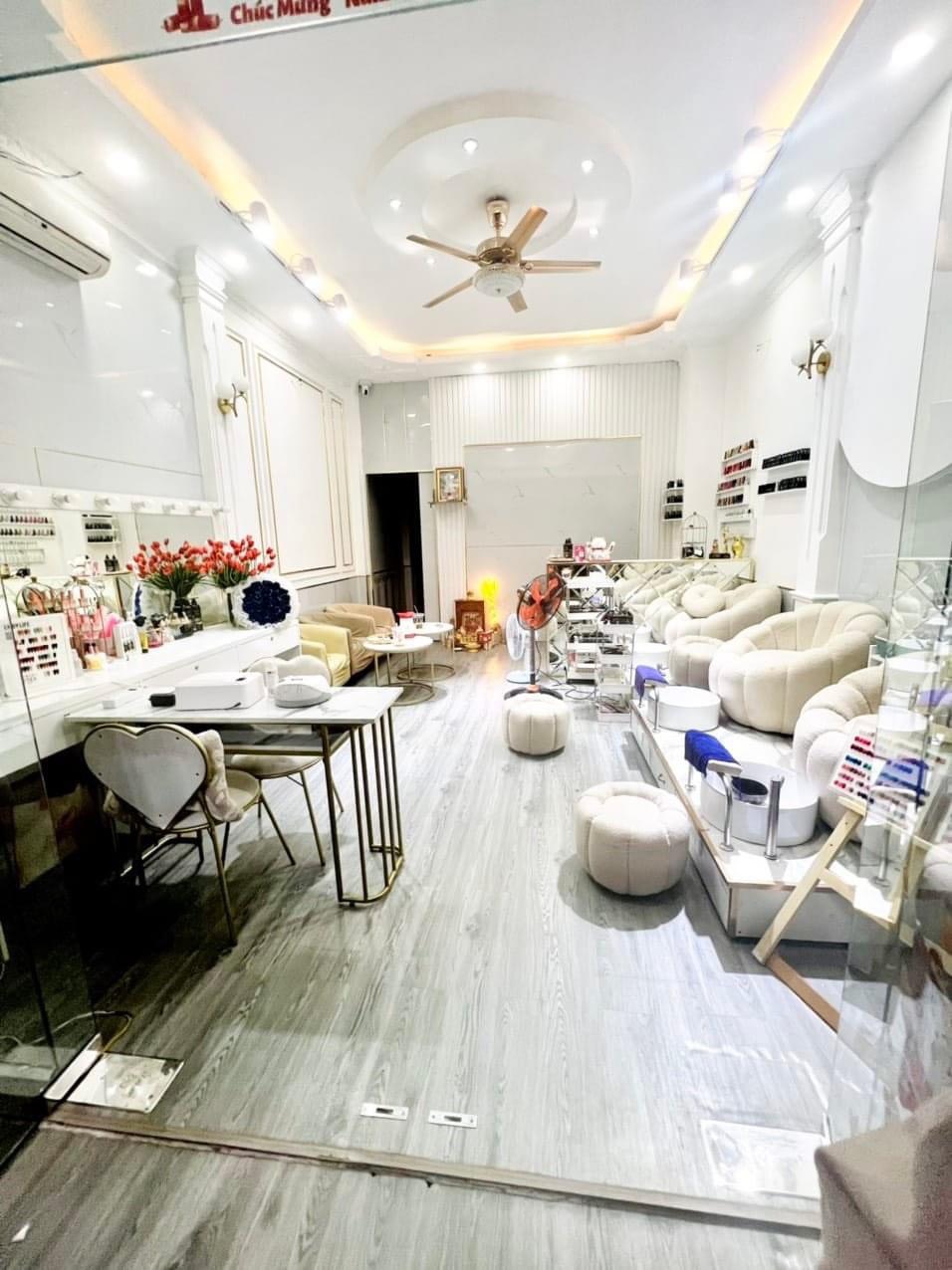 SANG NHƯỢNG TIỆM NAIL ĐỊA CHỈ QUẬN TÂN PHÚ, HỒ CHÍ MINH 13971403