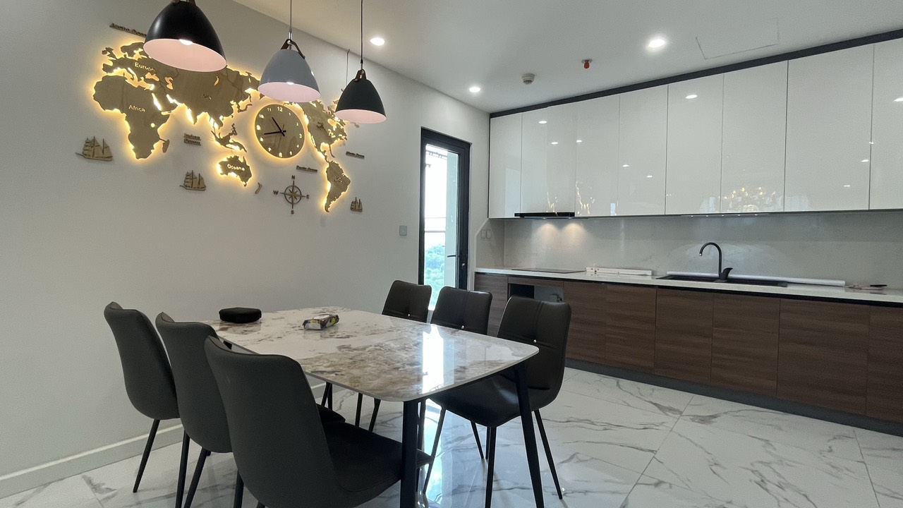 Cho thuê căn hộ Sunshine City căn góc tòa S4 dt 123m 3PN full nội thất cao cấp view quảng trường
 13979183