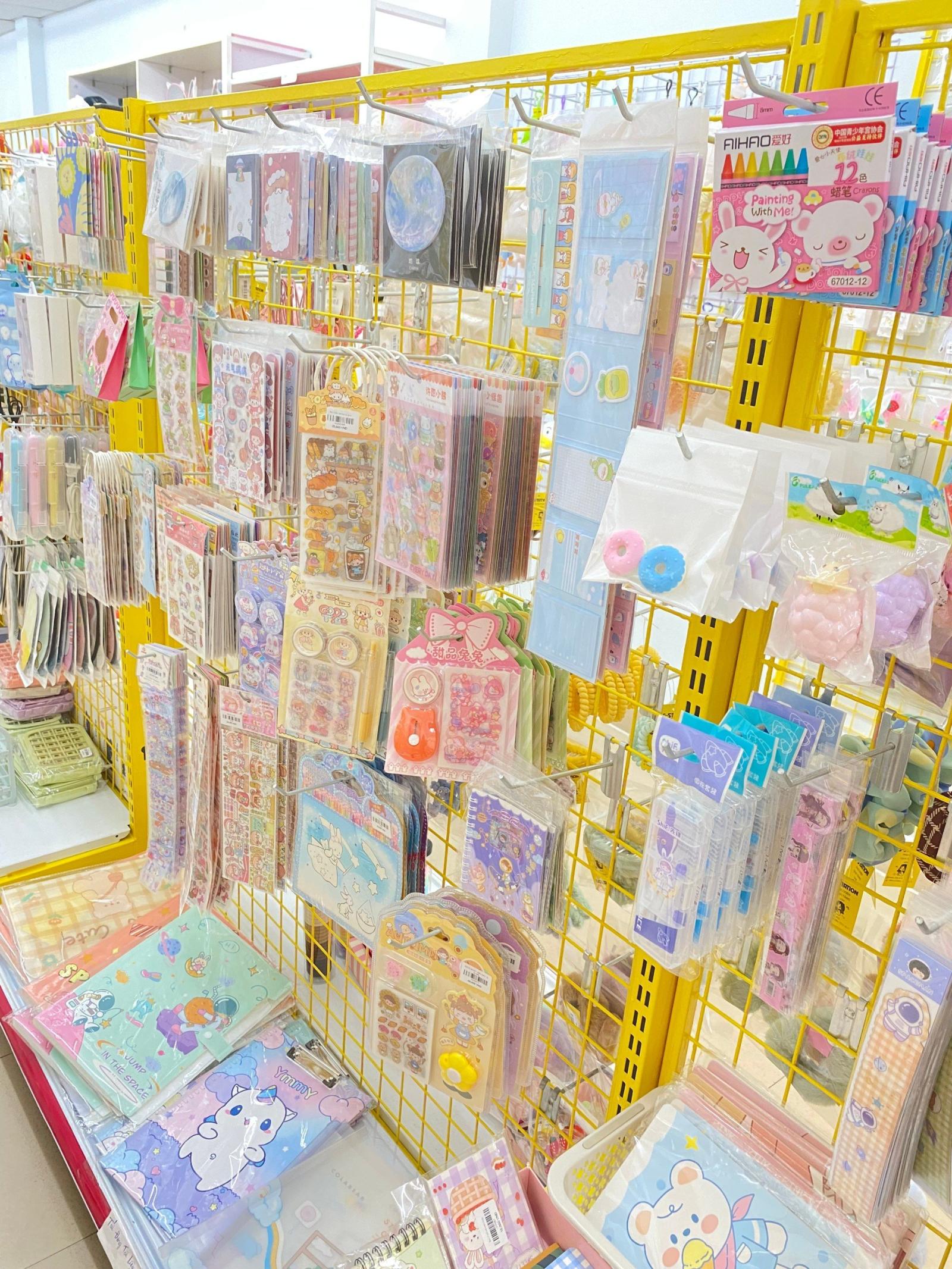 SANG NHƯỢNG TOÀN BỘ TIỆM PHỤ KIỆN - VĂN PHÒNG PHẨM - QUÀ TẶNG 13979299