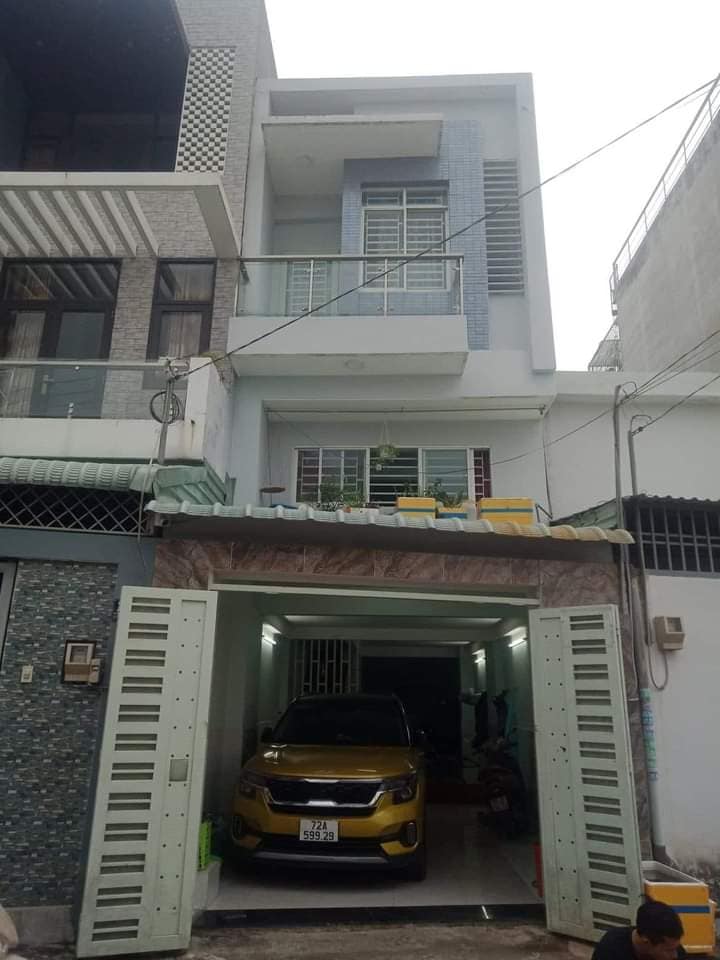 Nhà 3 tầng MT Đường 79 lộ giới 8m, P. Phú Hữu, gần Nguyễn Duy Trinh, 57.9m2 giá 4.8 tỷ. LH 13980278