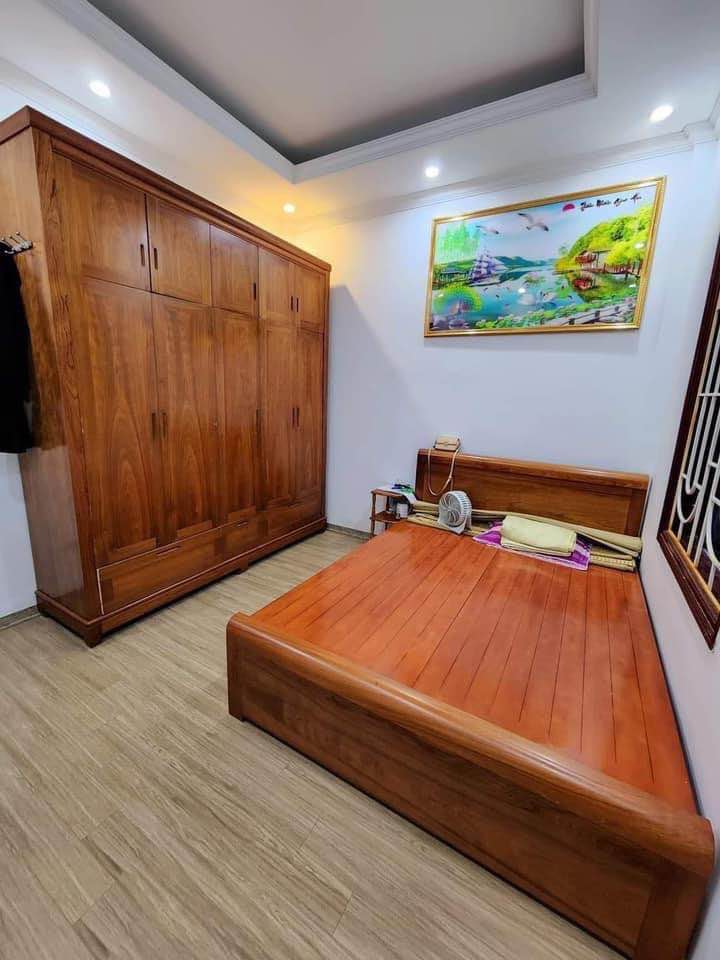 SIÊU RẺ ! Cho thuê nhà Vũ Hữu , Thanh Xuân 45mx5T 6PN gia đình 10 tr ko nhóm ko chdv 13981658