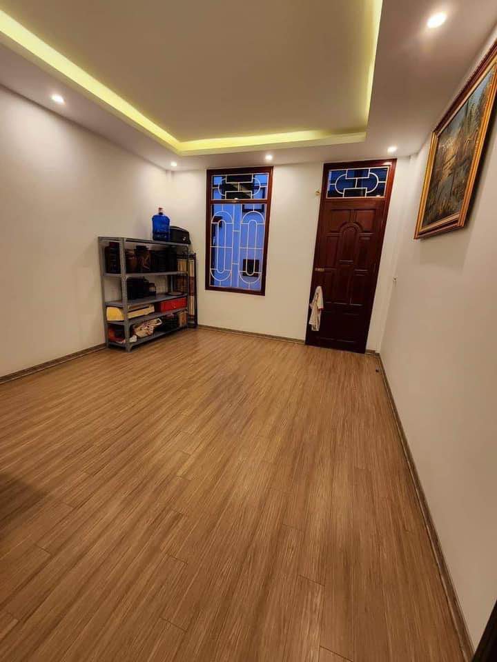 SIÊU RẺ ! Cho thuê nhà Vũ Hữu , Thanh Xuân 45mx5T 6PN gia đình 10 tr ko nhóm ko chdv 13981658