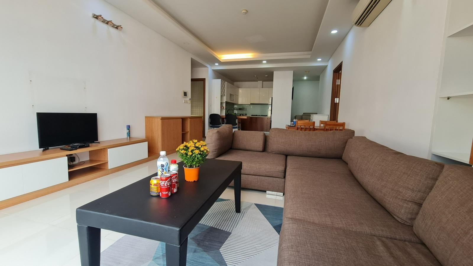 Cho thuê rẻ căn hộ Thảo Điền Pearl 3 phòng ngủ full nội thất trung tâm Q2 TP.HCM 13981915