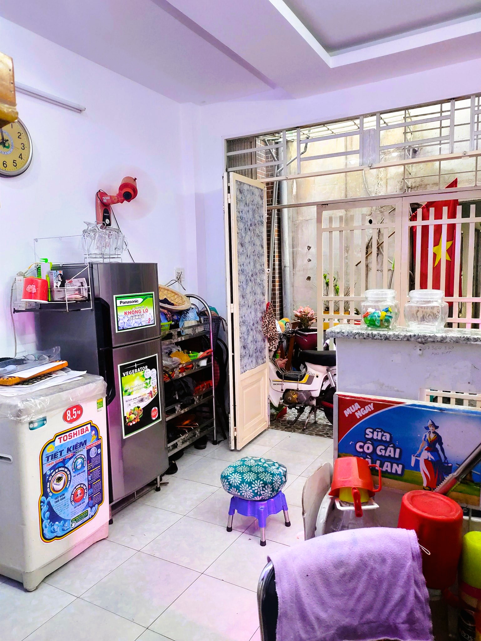 25m2 Bùi Thế Mỹ, 3 tầng, hoàn công đủ, không quy hoạch, 2 tỷ4 13983019