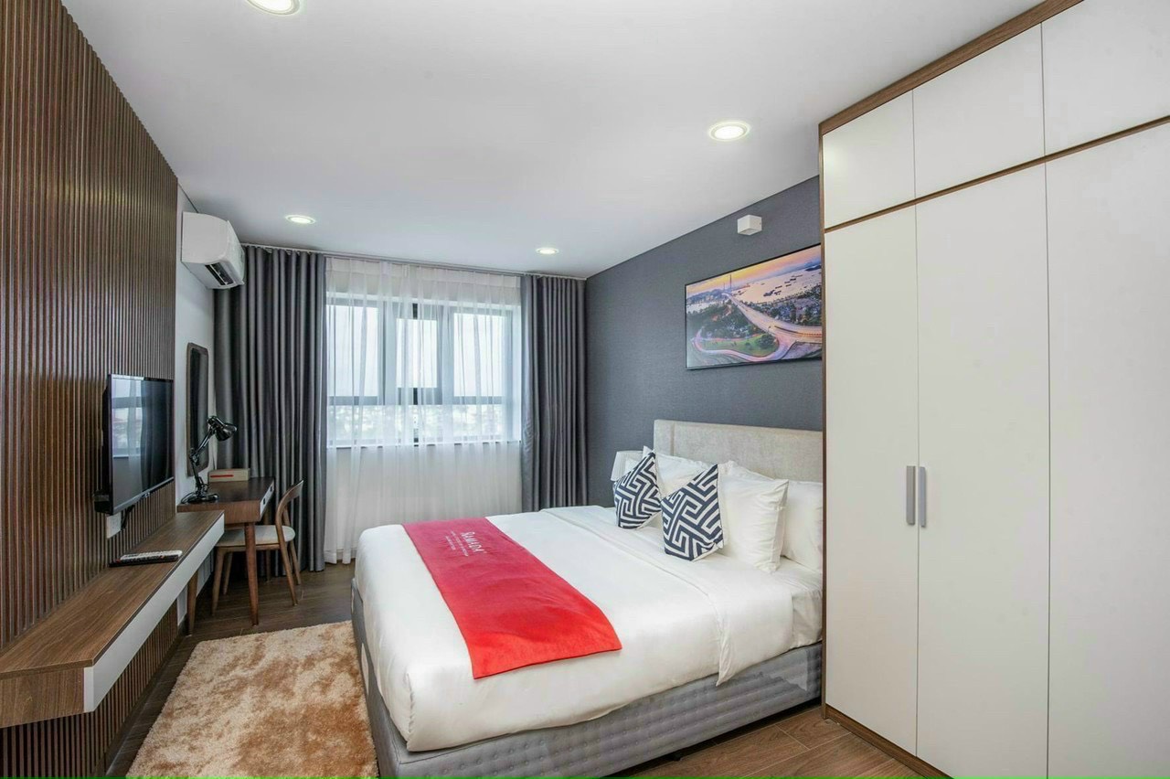 Cần cho thuê  lại căn 2 ngủ 2 vệ sinh FULL nội thất sịn 7 triệu/tháng tại căn hộ khách sạn Ramada 13988731