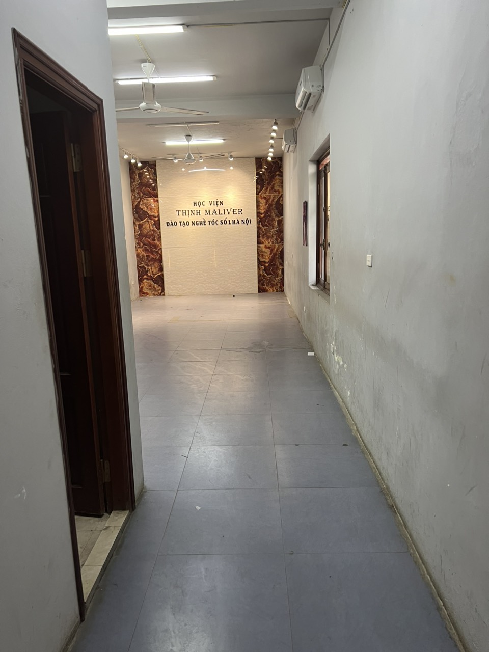 Chính chủ cho thuê tầng 4,5,6 nhà mặt đường số 53 Nguyễn Trãi, Thanh Xuân 13991884