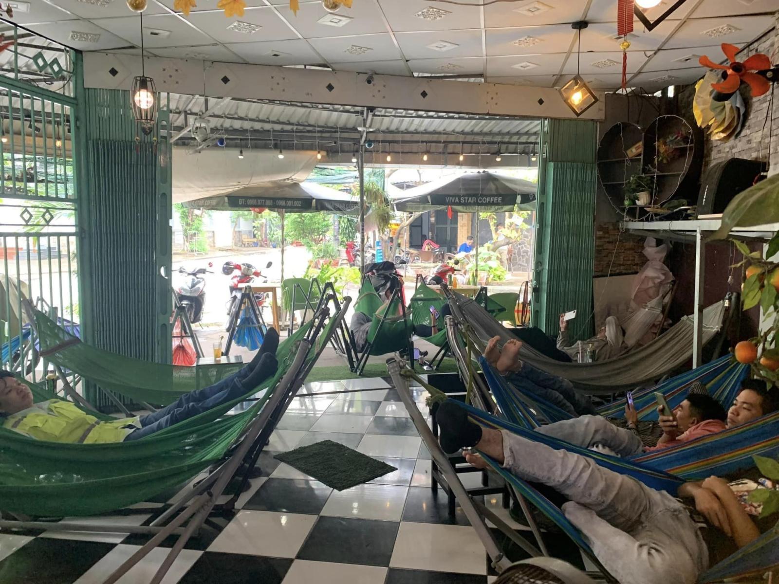 Cho thuê hoặc sang mb cf võng 2 mặt tiền rộng Đã có lượng khách ổn định 13995694