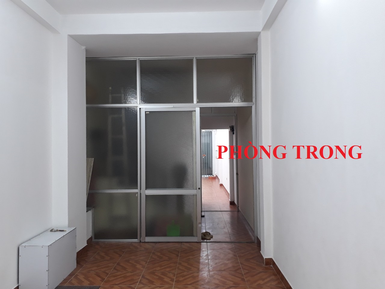 CHO THUÊ TẦNG 1 MẶT PHỐ TRẦN ĐẠI NGHĨA, PH. BÁCH KHOA, Q. HAI BÀ TRƯNG, HÀ NỘI (50M2) 14001517