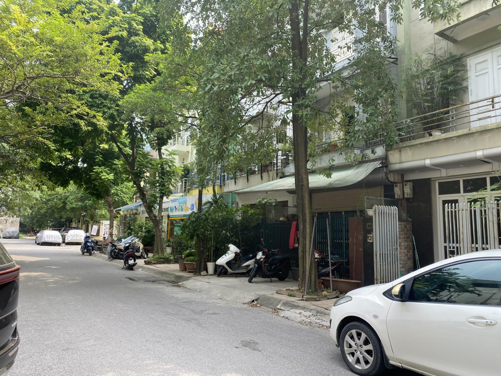 Cho thuê nhà liền kề khu 181 Nguyễn Lương Bằng, Đống Đa 75m x4T mặt tiền 5m nhà đẹp tiện làm vp, kd
 14005218