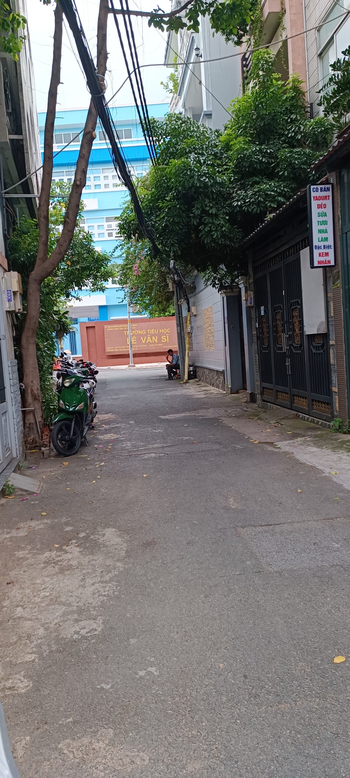 Cho thuê nhà 2 tầng - hẻm 353/ Nguyễn Trọng Tuyển 14007216
