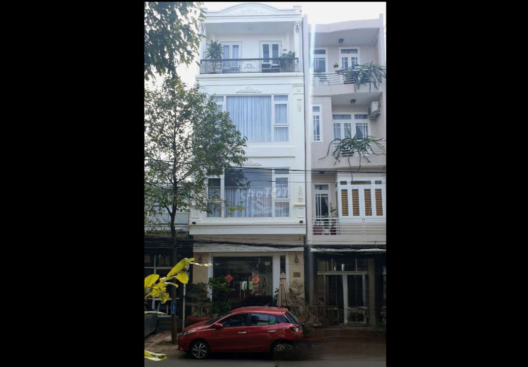 Cho thuê nhà nguyên căn 4 tầng mặt tiền Nguyễn Công Trứ, Phường Tự An, Buôn Ma Thuột, Đắk Lắk 14009870