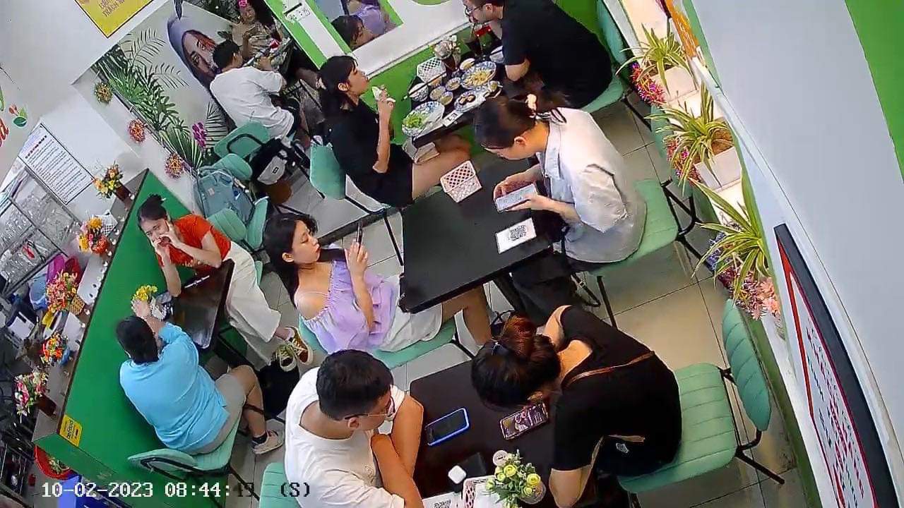 CẦN SANG NHƯỢNG LẠI QUÁN 🏠Địa chỉ: Số nha 18 ngõ 72/32 Nguyễn Trãi - thượng đình - thanh Xuân - hà 14013636