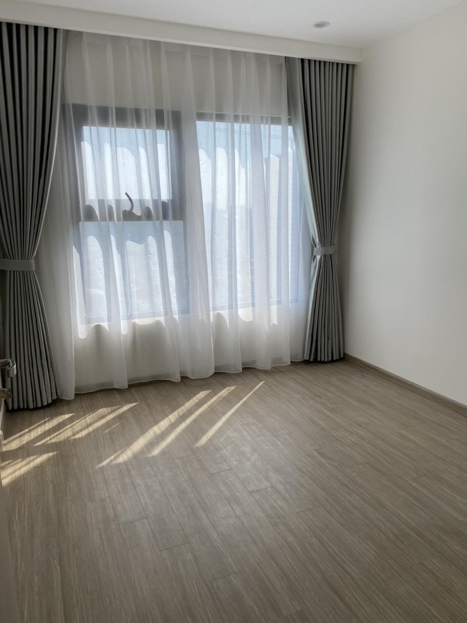 Chính chủ cho thuê 3PN 75m2 nội thất cơ bản giá chỉ 11 tr/ thg 14019121