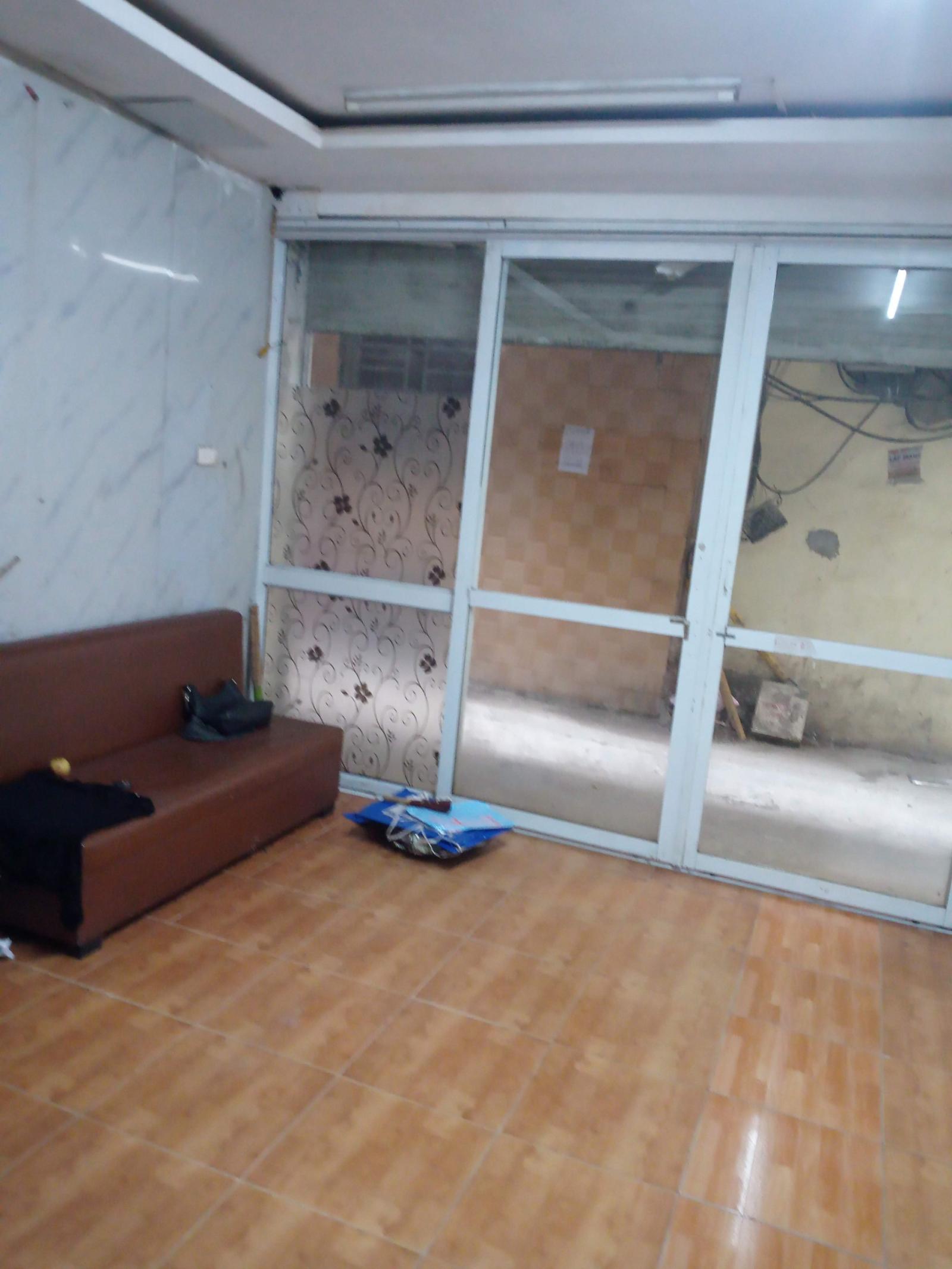 Cho thuê phòng trọ tầng 1 vừa ở vừa kinh doanh tại Số 3 Ngõ 211 Giáp Nhất, Thanh Xuân, Hà Nội. 14020484