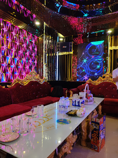 Bán Gấp: Nhà hàng karaoke Nice VIP - Vị trí Vàng tại 28 Khổng Tử, Bình Thọ KP 03, Thủ Đức 14028221