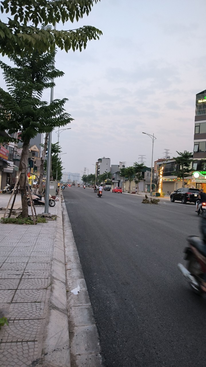 CHO THUÊ 105 M2 CĂN NHÀ 6 TÂNG- MĂT PHỐ GIÁP NHỊ - KINH DOANH BẮT CHẤP TẤT CẢ CÁC MẶT HÀNG  14029402