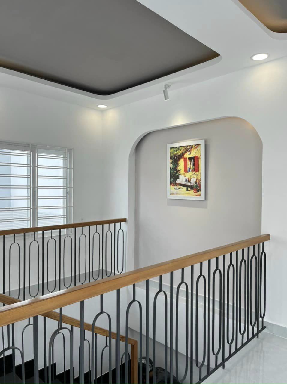 SÁT BÊN TRƯỜNG SA - XE HƠI NGỦ TRONG NHÀ - 58M2 14042705