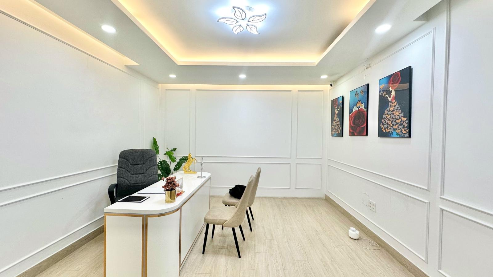 CẦN SANG NHƯỢNG THẨM MĨ VIỆN Địa chỉ: Quận 10, Hồ Chí Minh 14048672