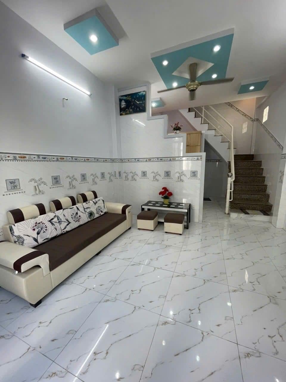 BÁN NHÀ HẺM 1247 HUỲNH TẤN PHÁT QUẬN 7-DT: 4 x 7.5m-Nhà 1T .2 lầu. 2 PN .2WC 14049086