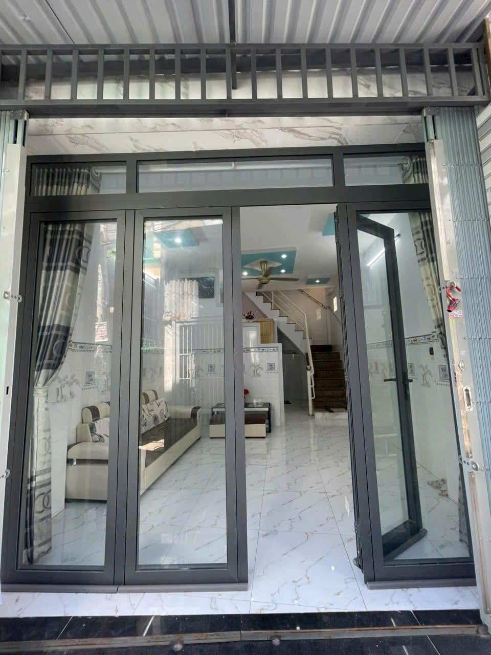 BÁN NHÀ HẺM 1247 HUỲNH TẤN PHÁT QUẬN 7-DT: 4 x 7.5m-Nhà 1T .2 lầu. 2 PN .2WC 14049086