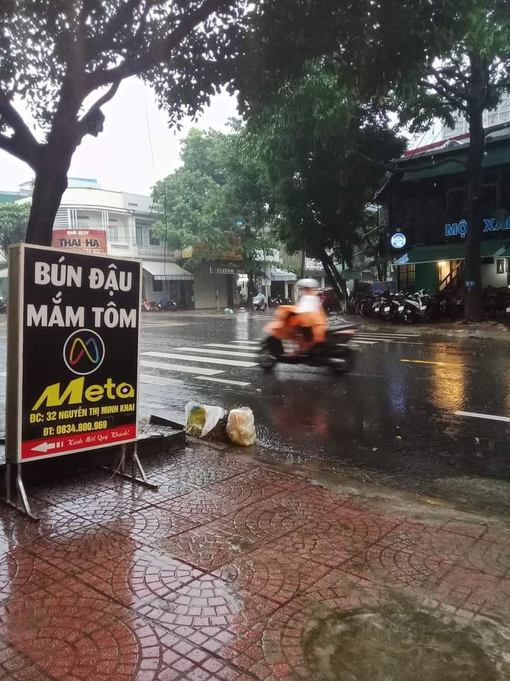 CẦN SANG NHƯỢNG LẠI QUÁN Địa chỉ: 32 Nguyễn Thị Minh Khai, Buôn Ma Thuật 14052612