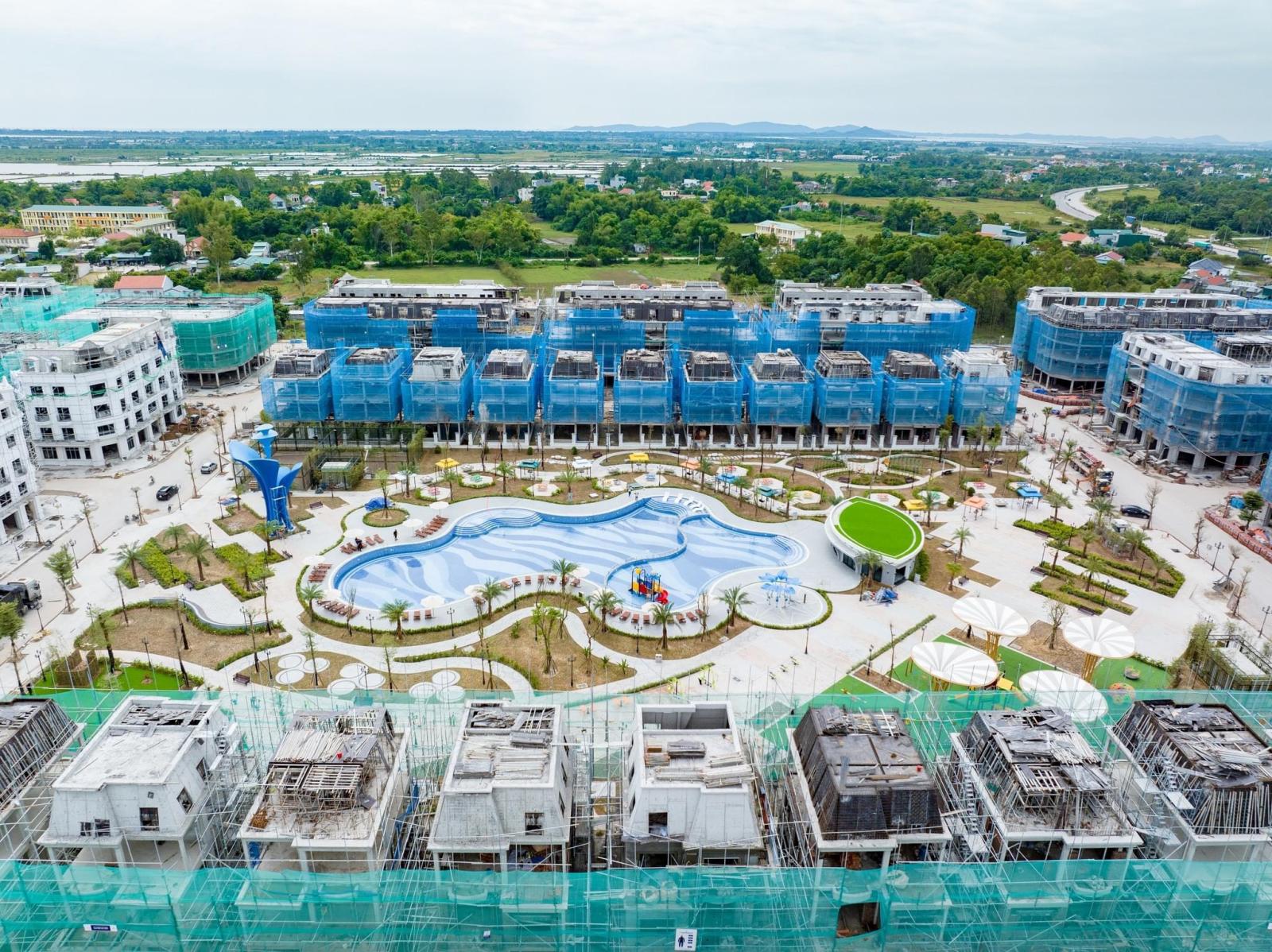 BT đơn lập mặt đường 6 làn xe duy nhất 2 mặt tiền có bể bơi sau hiên nhà, CK hẳn 4,6tỷ, TẶNG Ô TÔ 14054872