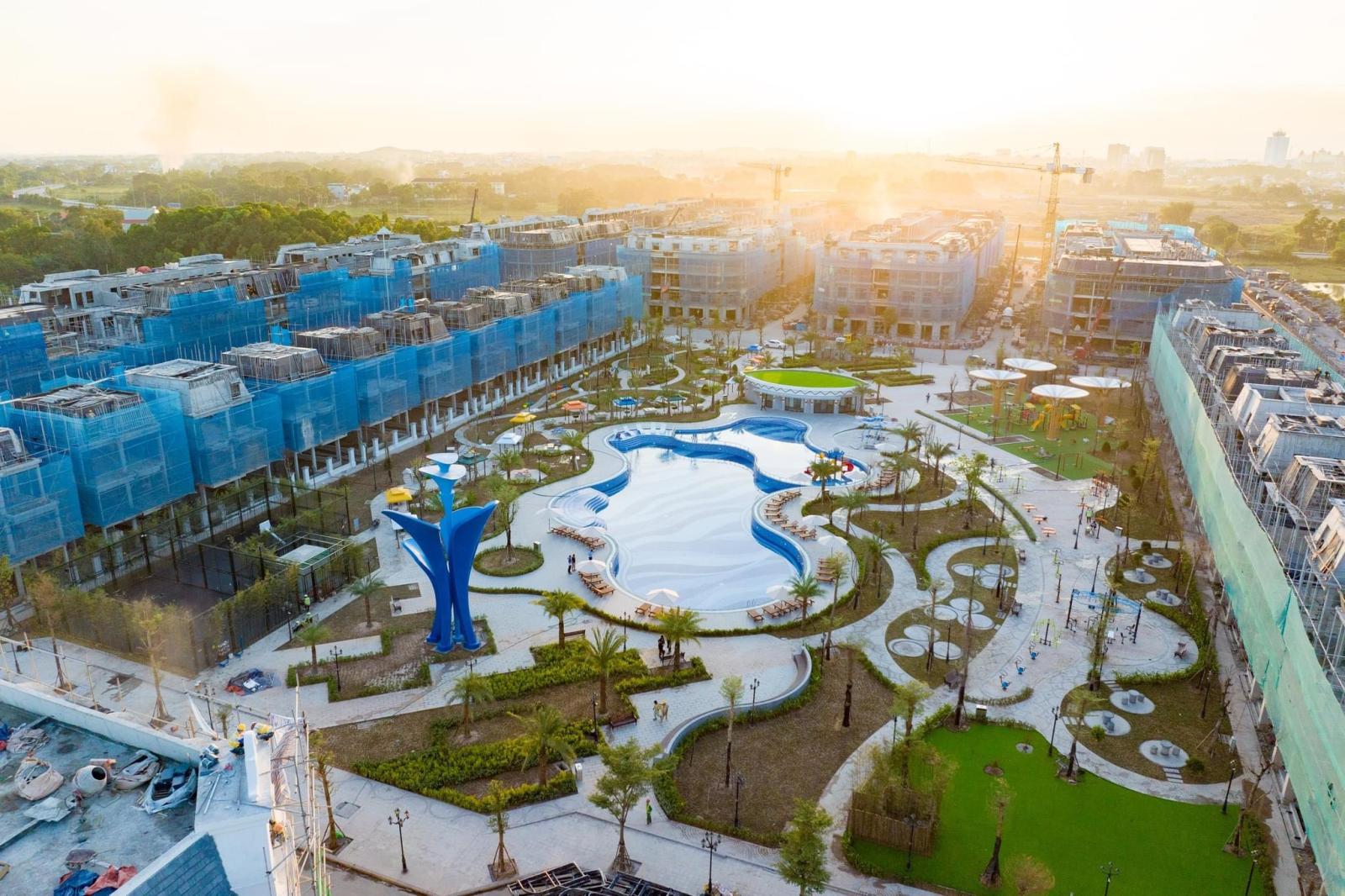 BT đơn lập mặt đường 6 làn xe duy nhất 2 mặt tiền có bể bơi sau hiên nhà, CK hẳn 4,6tỷ, TẶNG Ô TÔ 14054872