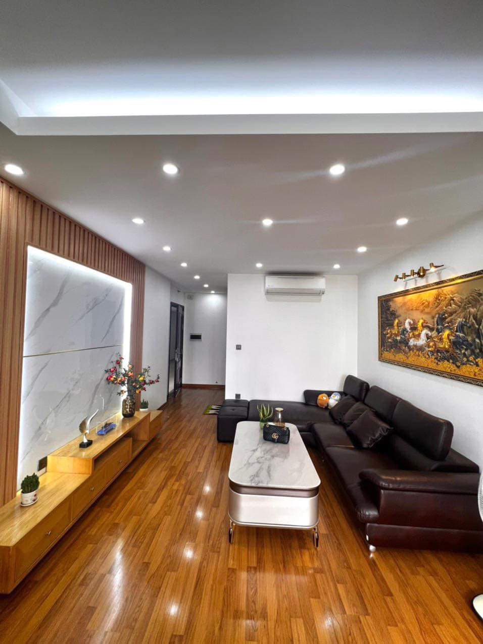 BÁN NHÀ PHỐ  NGUYỄN KHANG -CẦU GIẤY 4TẦNG -42M2 - NGÕ THÔNG - 20M TÔ TÔ TRÁNH - NHỈNH 5 TỶ 14059769