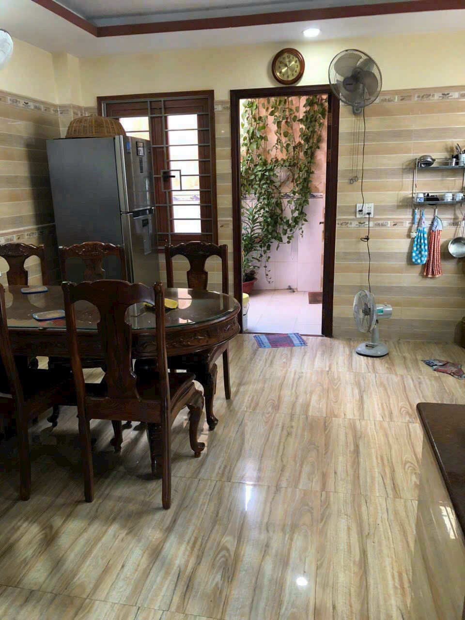 Bán nhà 5 tầng, có tầng Hầm, hẻm 6m, P. Linh Đông, dt 85m2 giá 10,5 tỷ 14071005