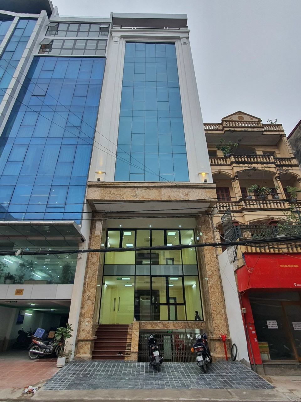 Bán gấp tòa nhà văn phòng 8tầng mặt phố Nguyễn Ngọc Nại vị trí đắc địa, giá 40tỷ 14074911