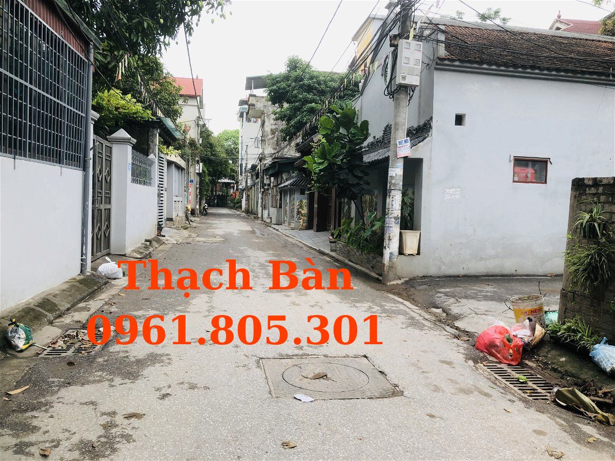 Thạch Bàn hơn 3 tỷ 40m2 nhà mới cho gia đình Long Biên Hà Nội. 14081477
