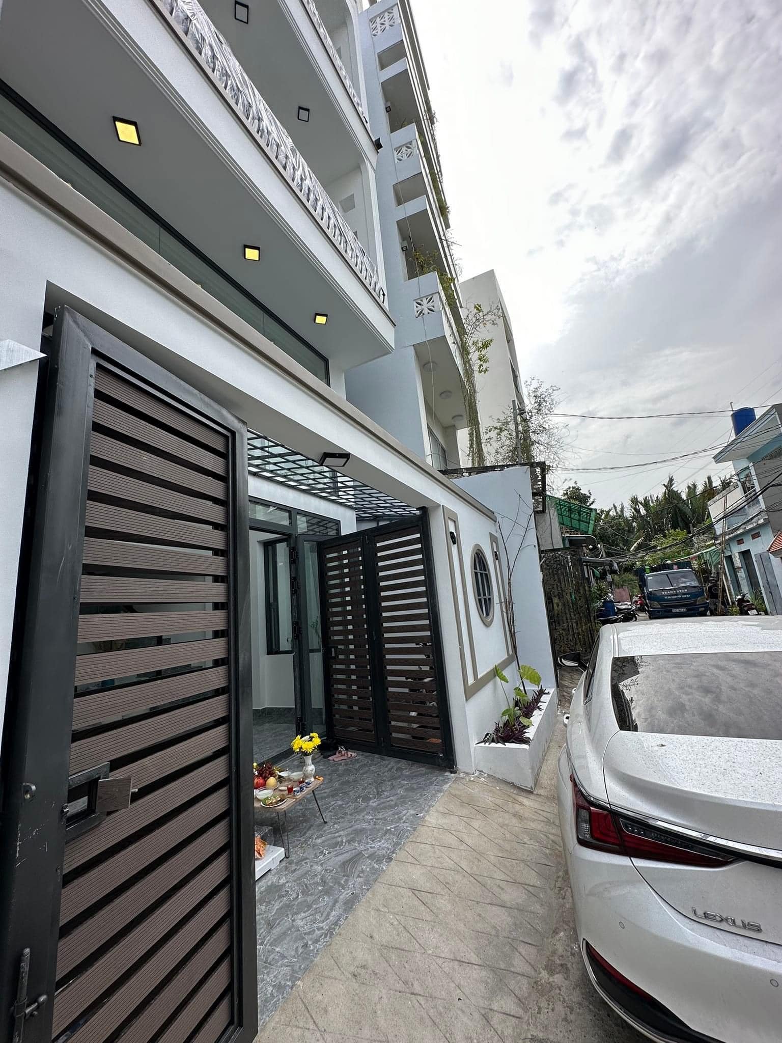 CHỦ MUỐN BÁN NHANH -NHÀ PHỐ ĐẸP LUNG LINH. HẺM ÔTÔ 6M - HẺM ĐẸP NHẤT QUẬN 7-502/ HUỲNH TẤN PHÁT . 14088286