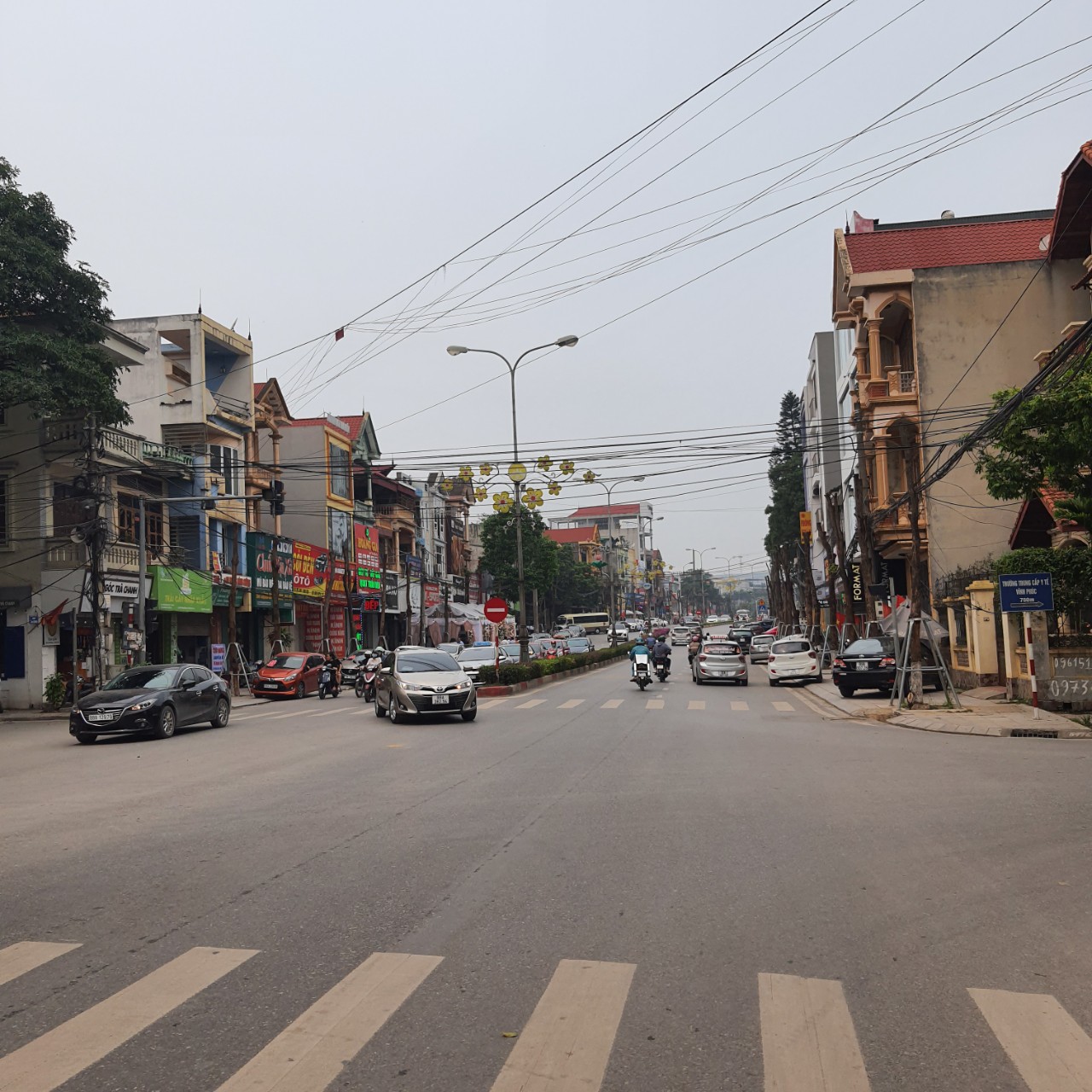 
Bán nhà phố Mê Linh, Liên Bảo, Vĩnh Yên. DT 159m2
 14094969