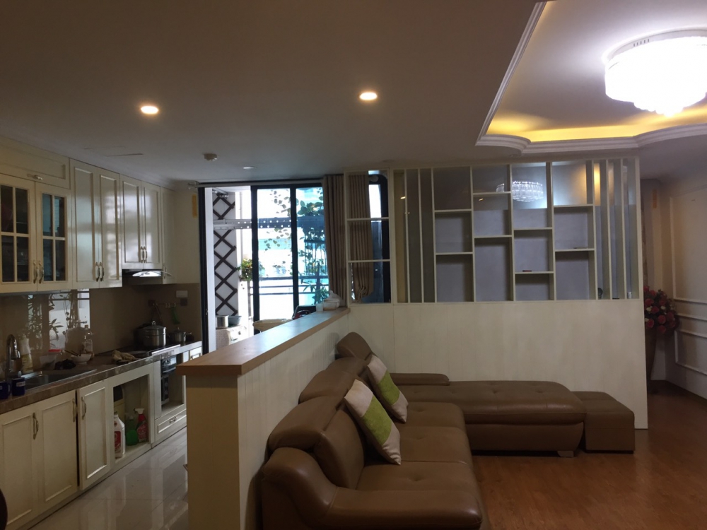 Bán chung chung cư eurowindow - 27 Tràn Duy Hưng, 105m², 2 phòng ngủ, Giá: 5 tỷ. LH: 0379 455 *** 14098269