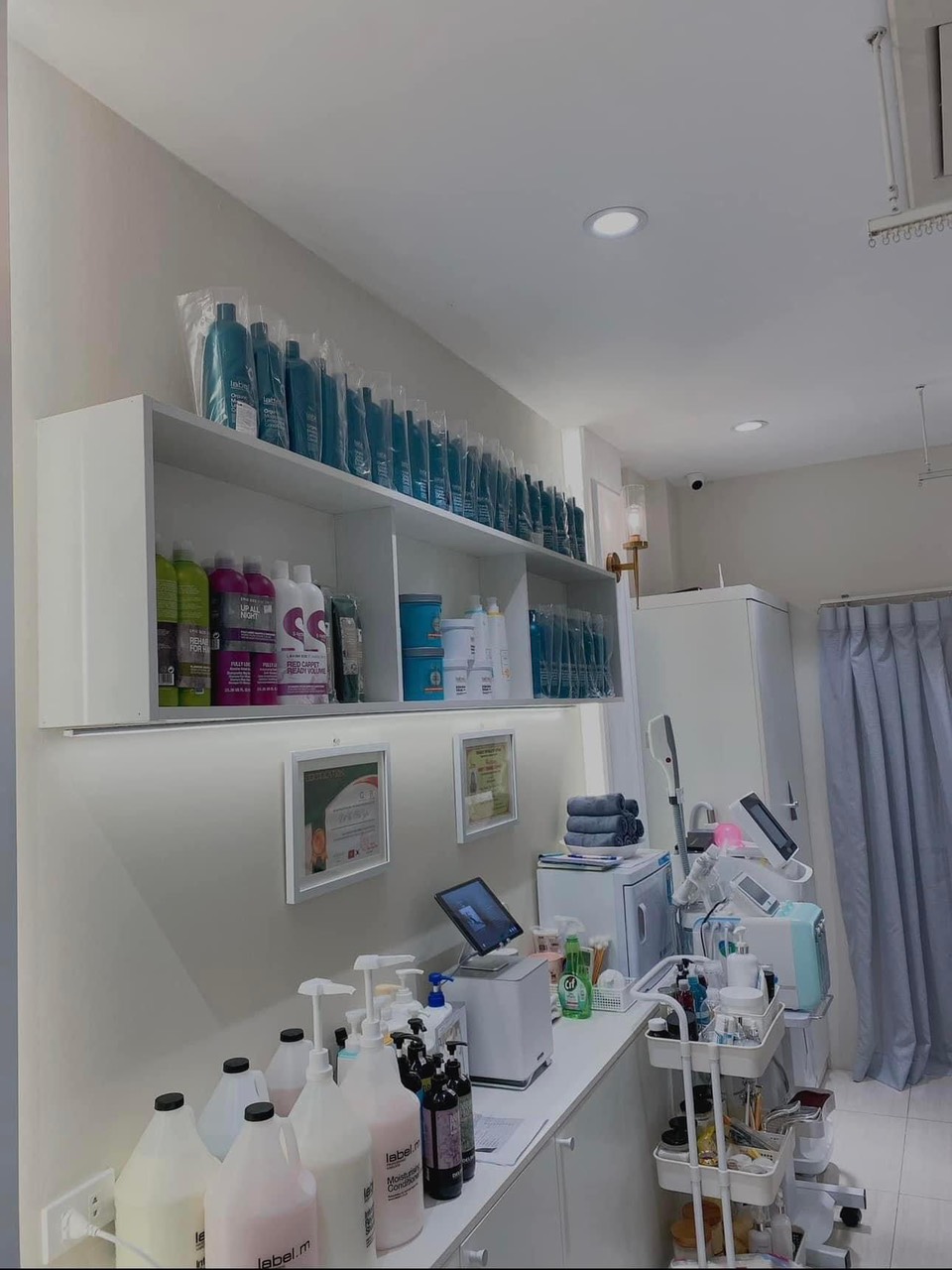 SANG NHƯỢNG VÀ CHO THUÊ CỬA HÀNG TẠI BA ĐÌNH - HÀ NỘI 14101109