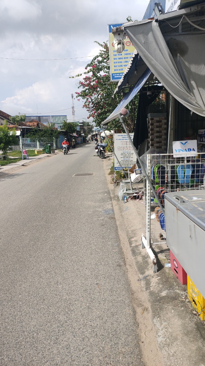 Bán nhanh nhà ở Bình Khánh cặp mé sông có vỉa hè thuận lợi Kinh Doanh mở quán chill hoặc quán nhậu 14110784