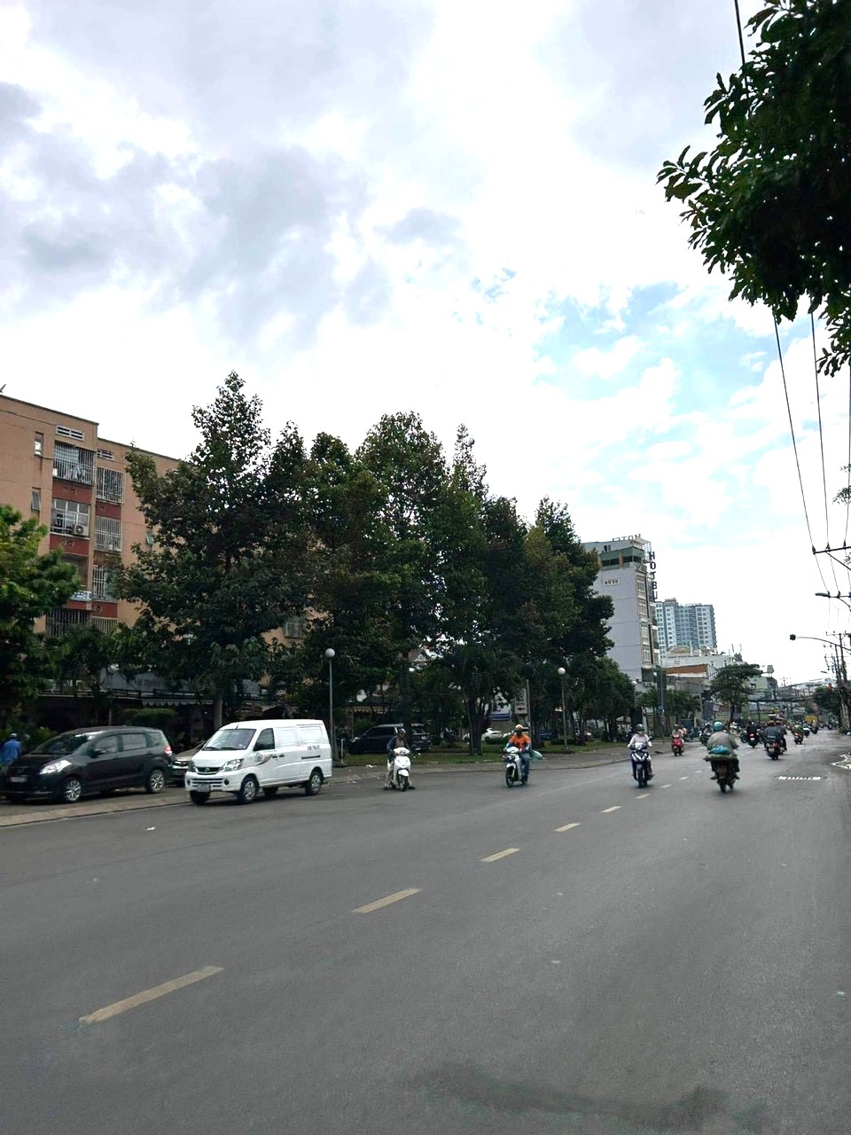 Bán Nhà Mặt Tiền Hồng Lạc- 315m2 Tân Bình, Ngang Khủng 15m2 Nở Hậu- Chỉ 37 Tỷ 14113258