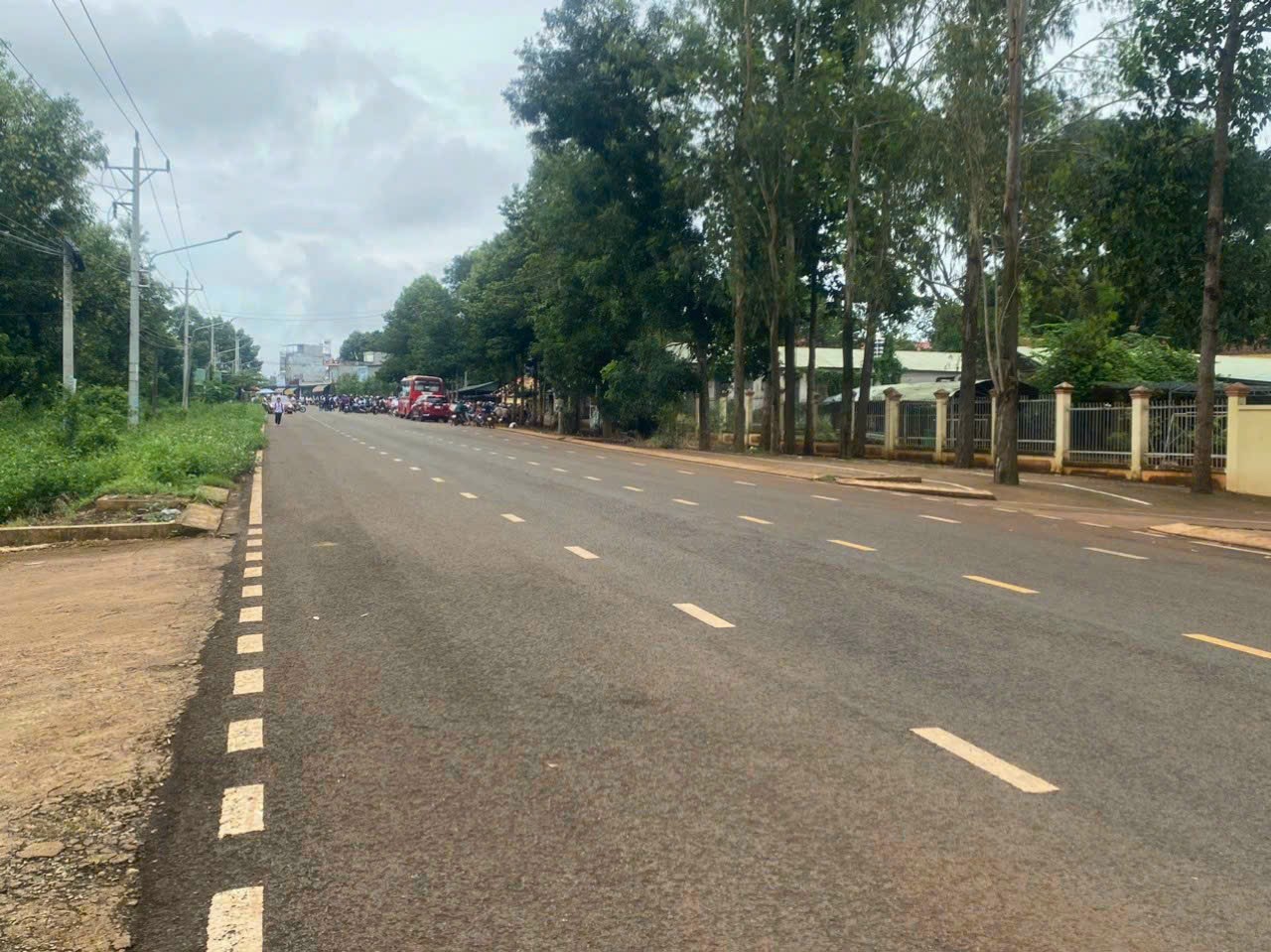 Kẹt ngân hàng bán gấp lô đất ngay KCN 14116604