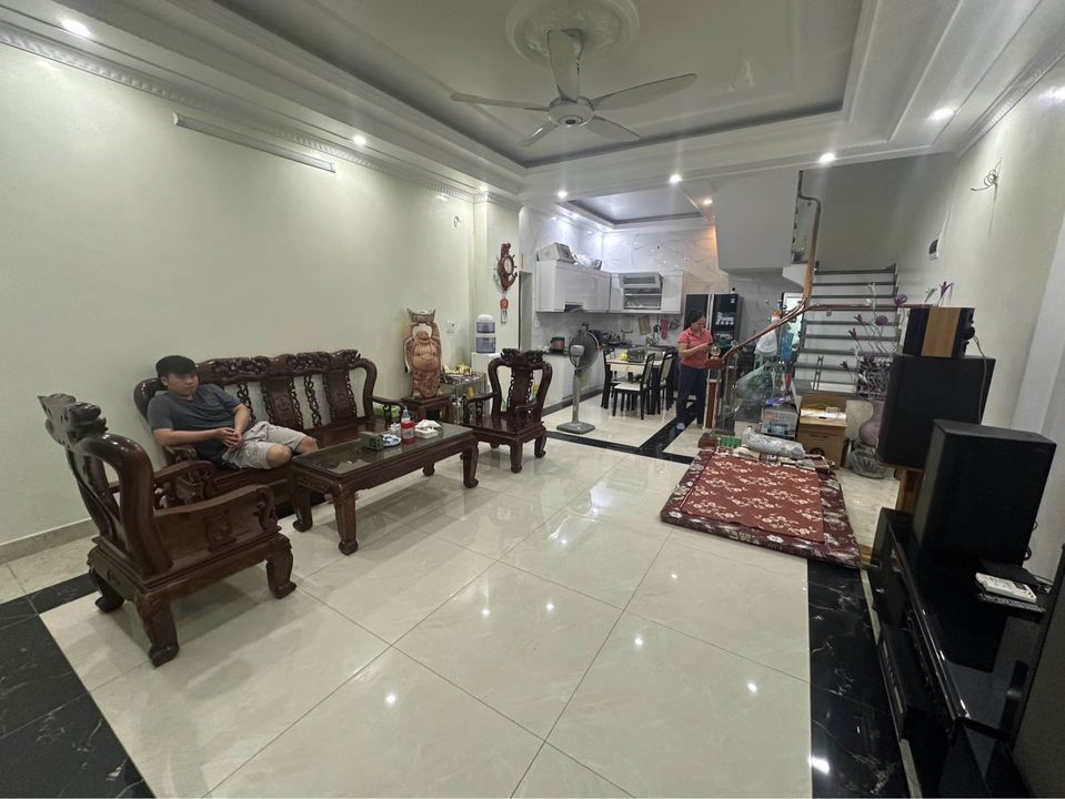 Bán nhà Nguyễn Hoàng Tôn-OTO TRÁNH - Kinh Doanh 86M 5tầng 11.3T 14117301