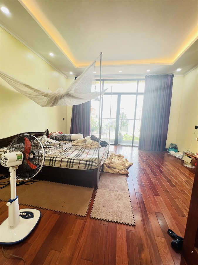 Bán Nhà Phố An Dương Vương Quận Tây Hồ. 94m Xây 6 Tầng Mặt Tiền 5m Nhỉnh 15 Tỷ. Cam Kết Ảnh Thật Mô 14118316