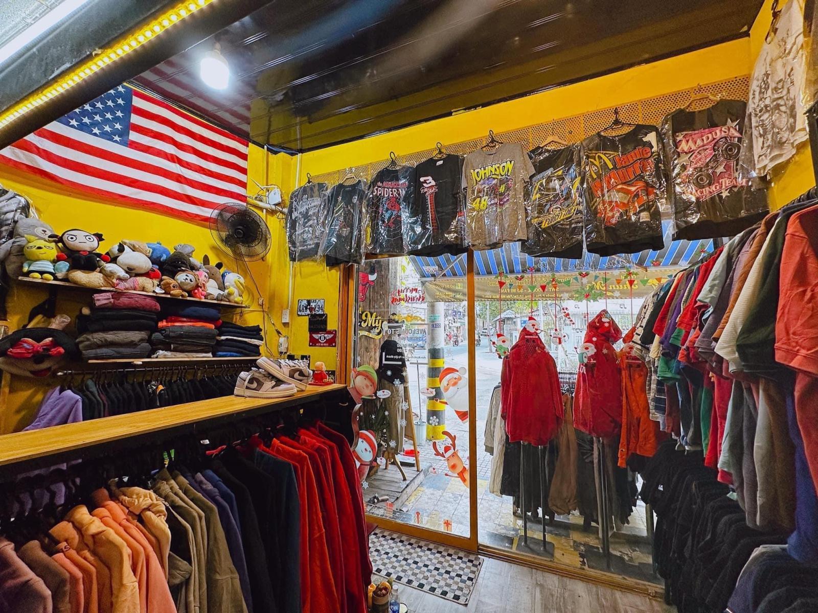 SANG NHƯỢNG SHOP * ĐỊA CHỈ 105 NGÔ QUYỀN, PHƯỜNG PHÚ CƯỜNG, THỦ DẦU MỘT, BÌNH DƯƠNG 14120407