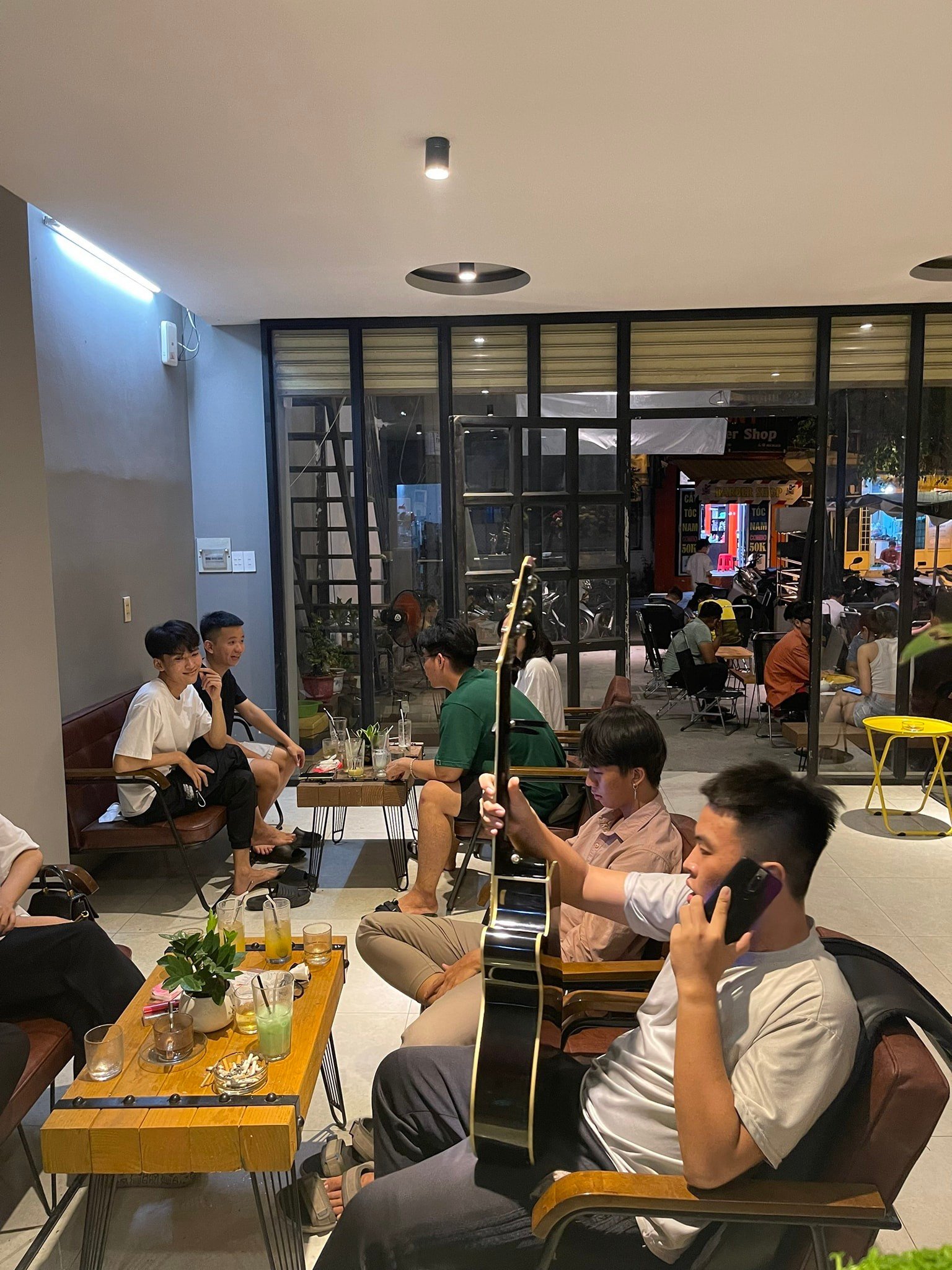 CẦN SANG NHƯỢNG QUÁN CAFE Mặt tiền đường 36, Phường Linh Đông, Thủ Đức 14120543